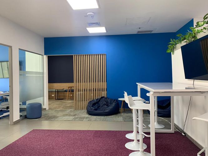 Oficina en arriendo en Manila, Medellín, 102 m² · foto 10 de 11