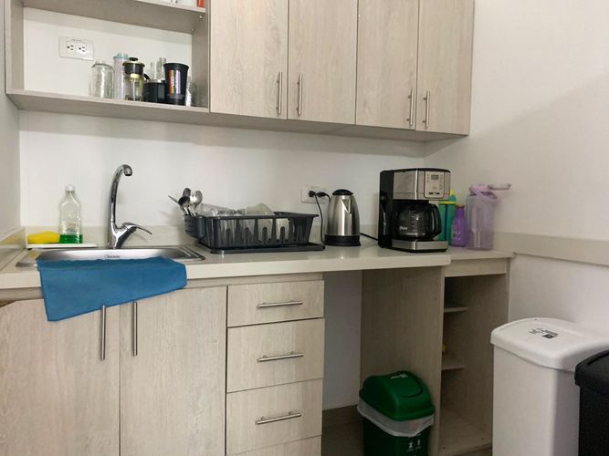 Oficina en arriendo en Manila, Medellín, 102 m² · foto 11 de 11