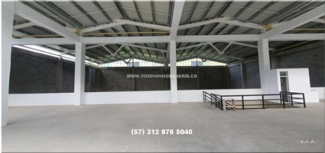Bodega en venta en Ub. Filo Bonito, Dosquebradas, 2000 m² · foto 4 de 24