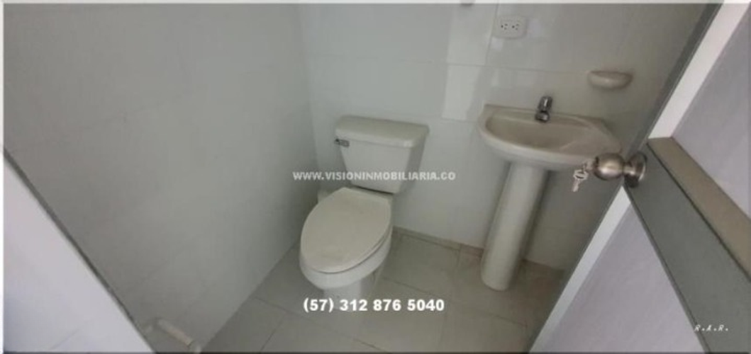 Bodega en venta en Ub. Filo Bonito, Dosquebradas, 2000 m² · foto 13 de 24