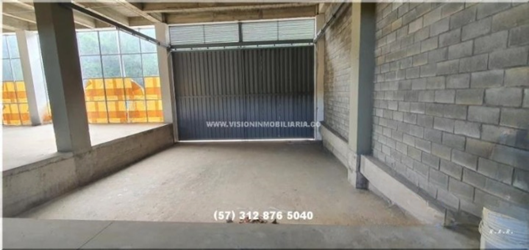 Bodega en venta en Ub. Filo Bonito, Dosquebradas, 2000 m² · foto 16 de 24