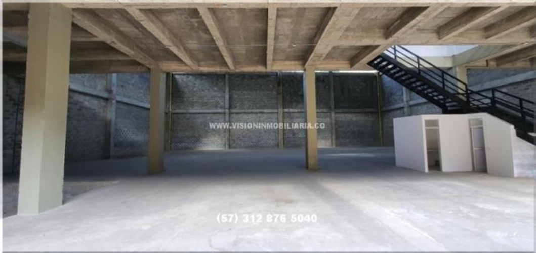 Bodega en venta en Ub. Filo Bonito, Dosquebradas, 2000 m² · foto 9 de 24