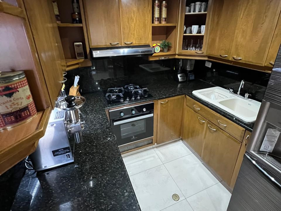 Apartamento en arriendo en El Tesoro, Medellín · foto 4 de 20