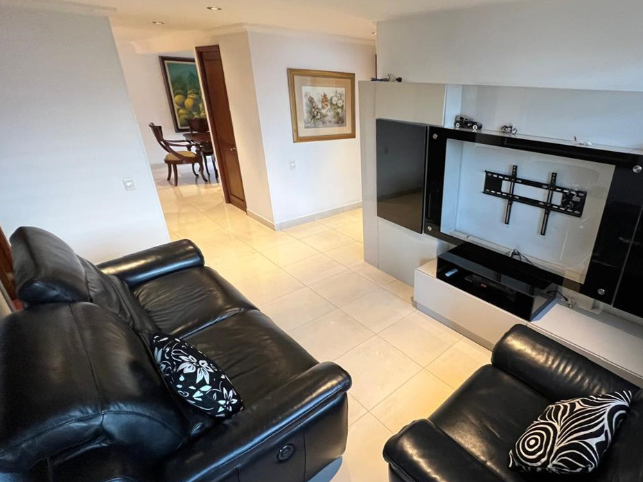 Apartamento en arriendo en El Tesoro, Medellín · foto 7 de 20