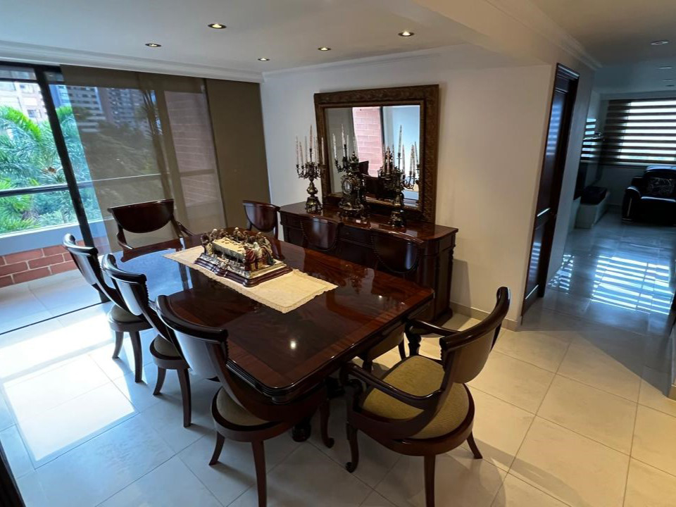 Apartamento en arriendo en El Tesoro, Medellín · foto 10 de 20