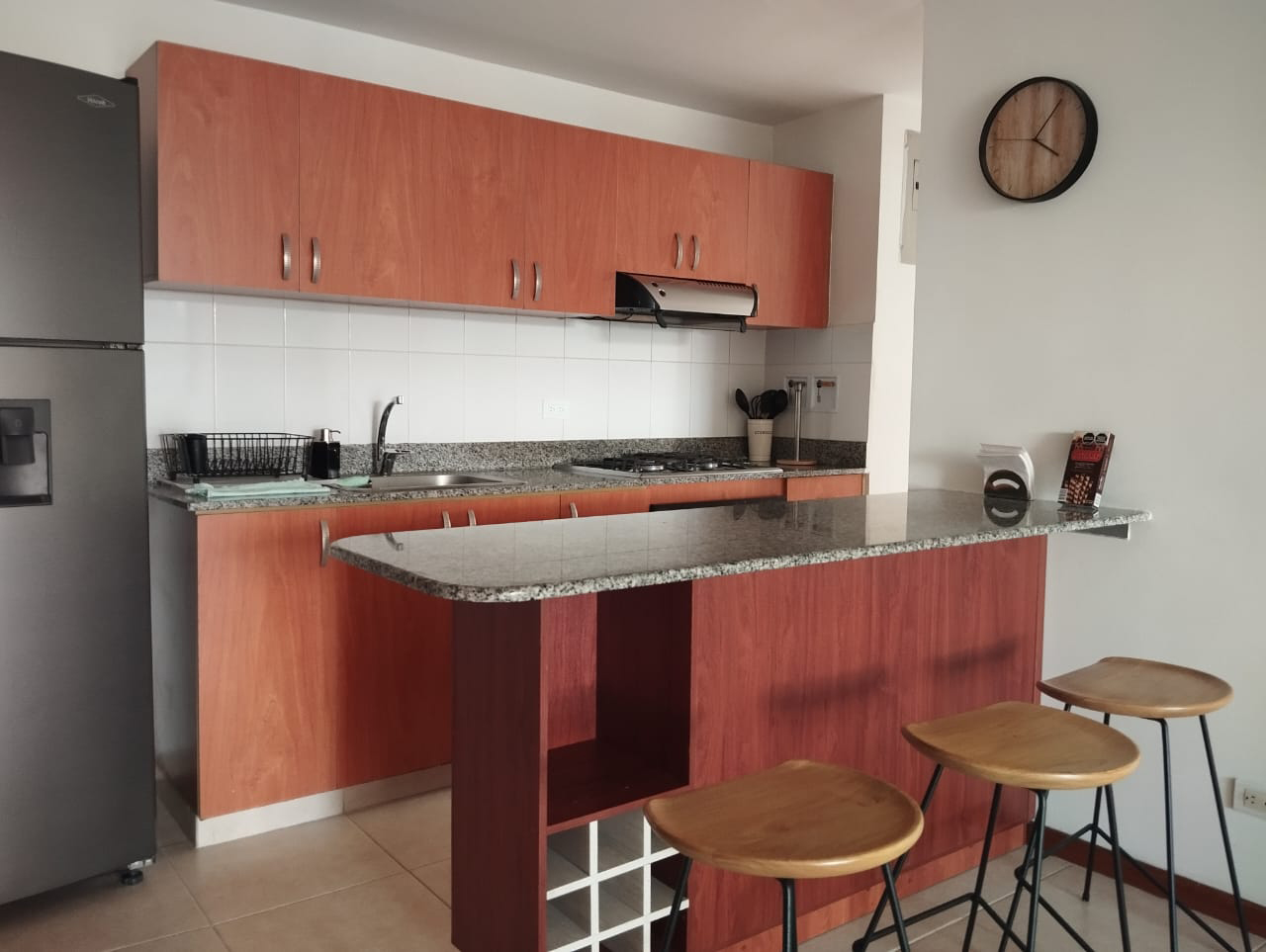 Apartamento en arriendo en Castropol, Medellín · foto 3 de 17