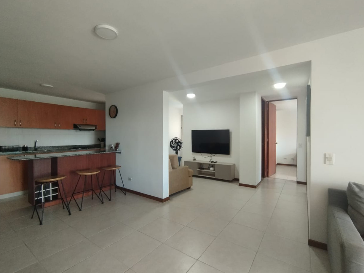 Apartamento en arriendo en Castropol, Medellín · foto 6 de 17