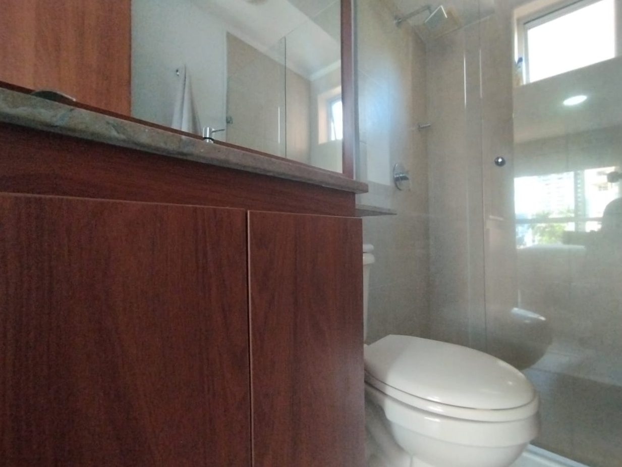 Apartamento en arriendo en Castropol, Medellín · foto 16 de 17