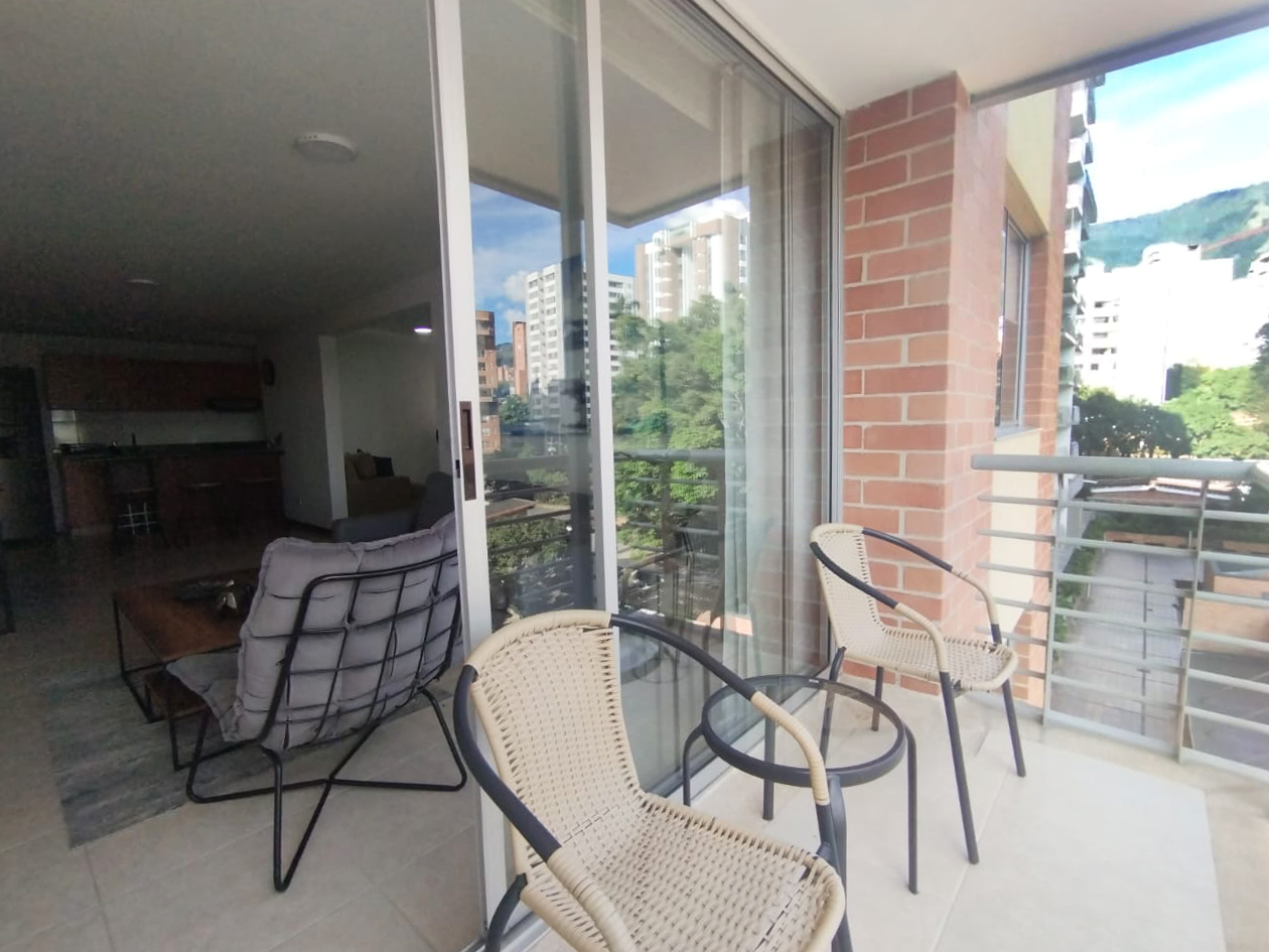 Apartamento en arriendo en Castropol, Medellín · foto 17 de 17