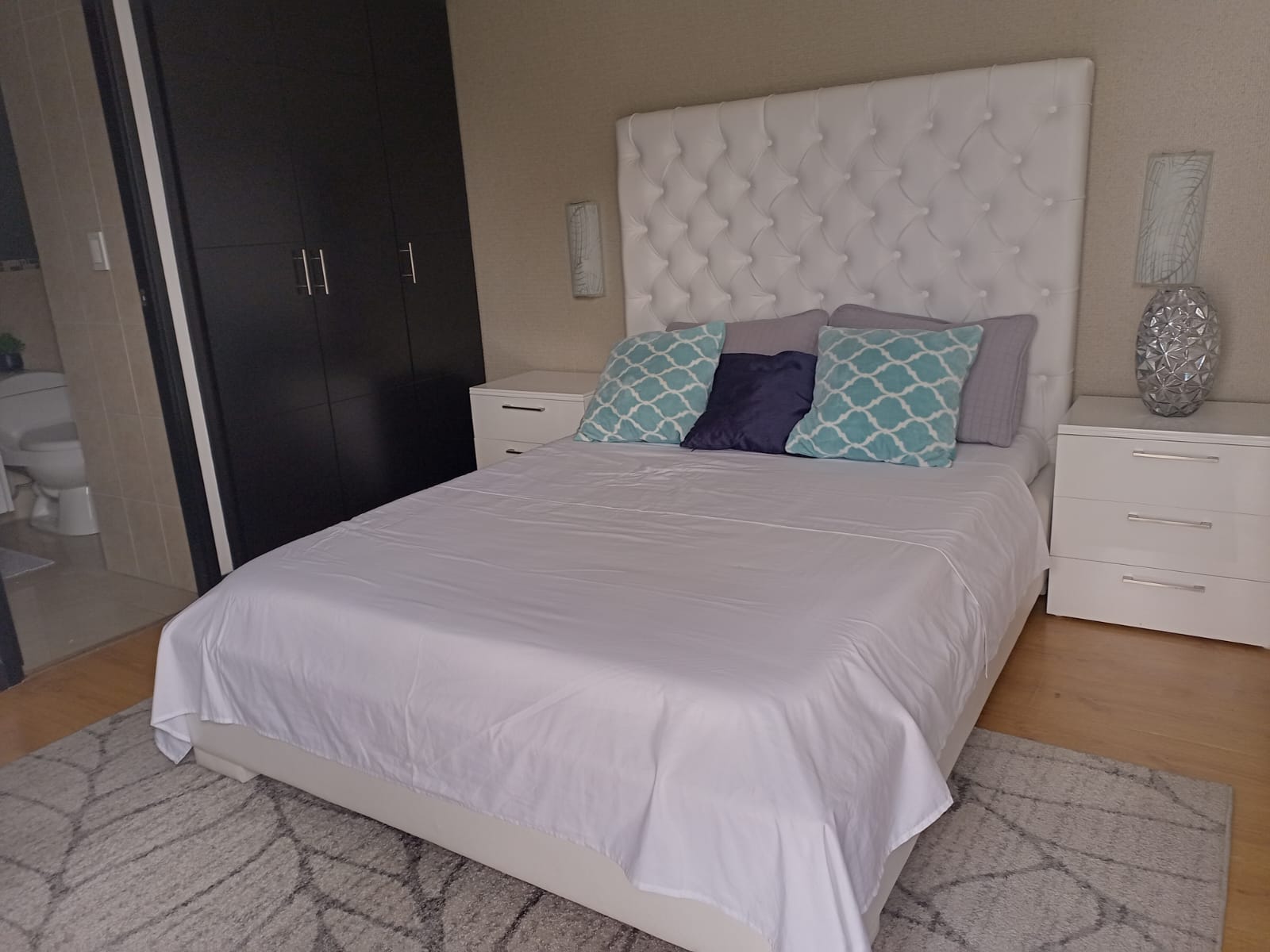 Apartamento en venta en Pinares, Pereira · foto 2 de 24