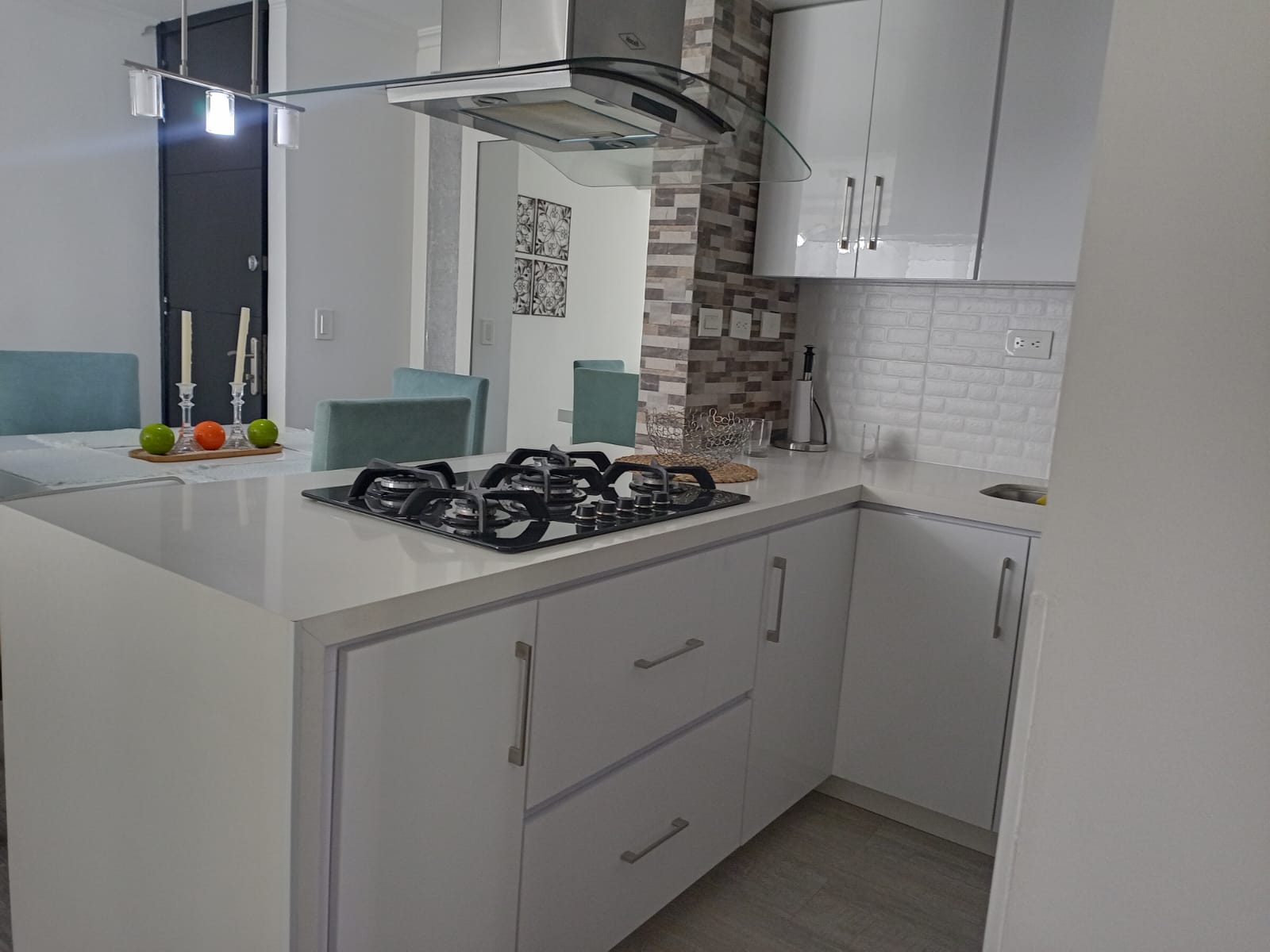 Apartamento en venta en Pinares, Pereira · foto 9 de 24