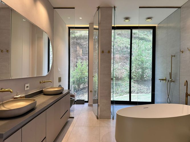 Casa de 3 alcobas en venta en Loma Del Escobero, Envigado, 640 m² · foto 12 de 17