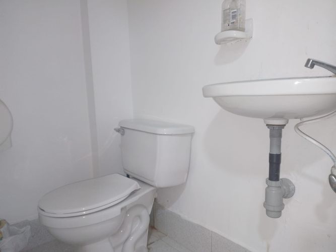 Bodega en arriendo en Colombia, Medellín, 434 m² · foto 6 de 18