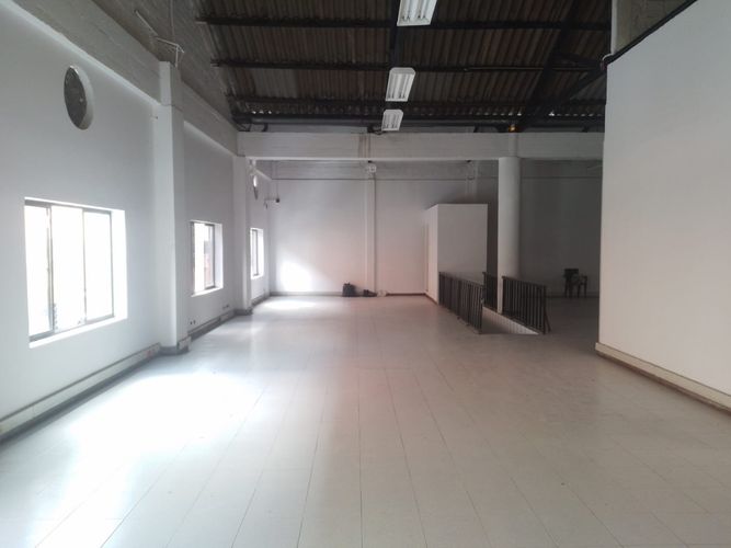 Bodega en arriendo en Colombia, Medellín, 434 m² · foto 8 de 18