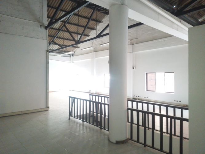 Bodega en arriendo en Colombia, Medellín, 434 m² · foto 9 de 18
