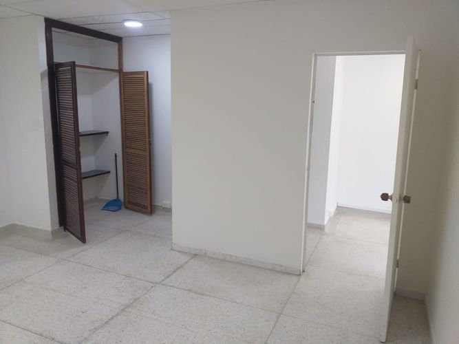 Local en arriendo en Ciudad Jardin, Barranquilla, 47 m² · foto 2 de 6
