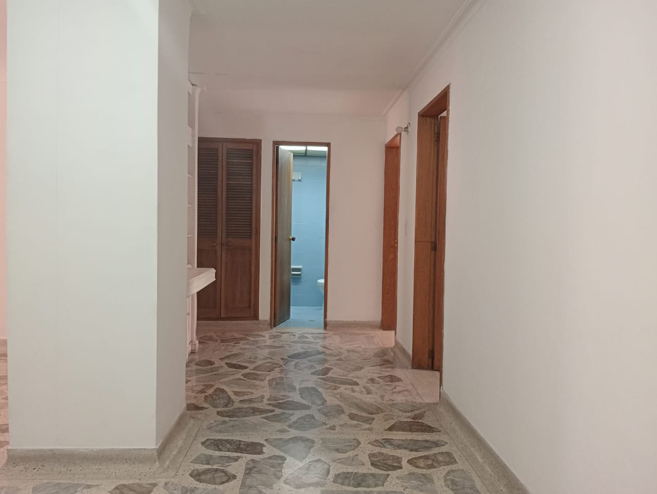 Apartamento en arriendo en Laureles, Medellín · foto 2 de 19