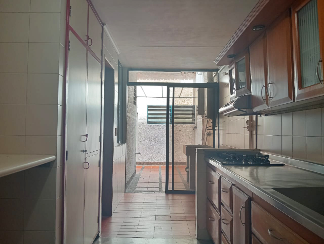 Apartamento en arriendo en Laureles, Medellín · foto 9 de 19