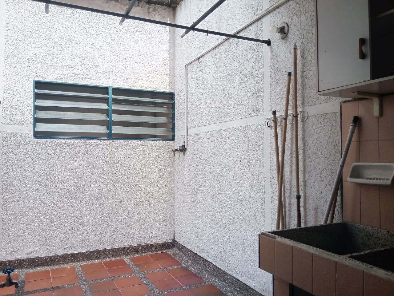 Apartamento en arriendo en Laureles, Medellín · foto 14 de 19