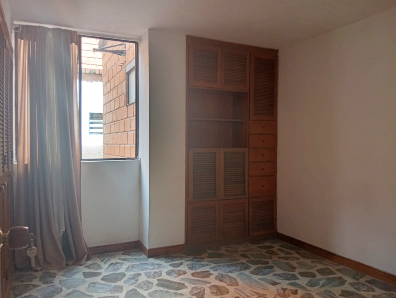 Apartamento en arriendo en Laureles, Medellín · foto 16 de 19