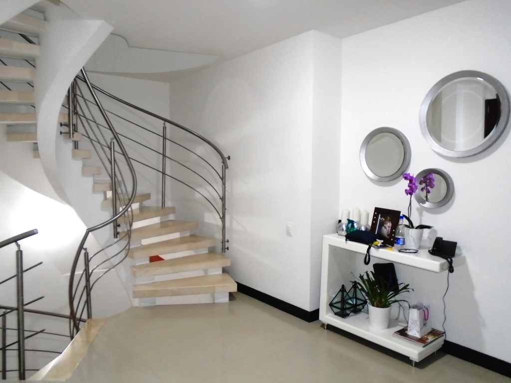 Casa en venta en Pinares Alto, Pereira · foto 7 de 9