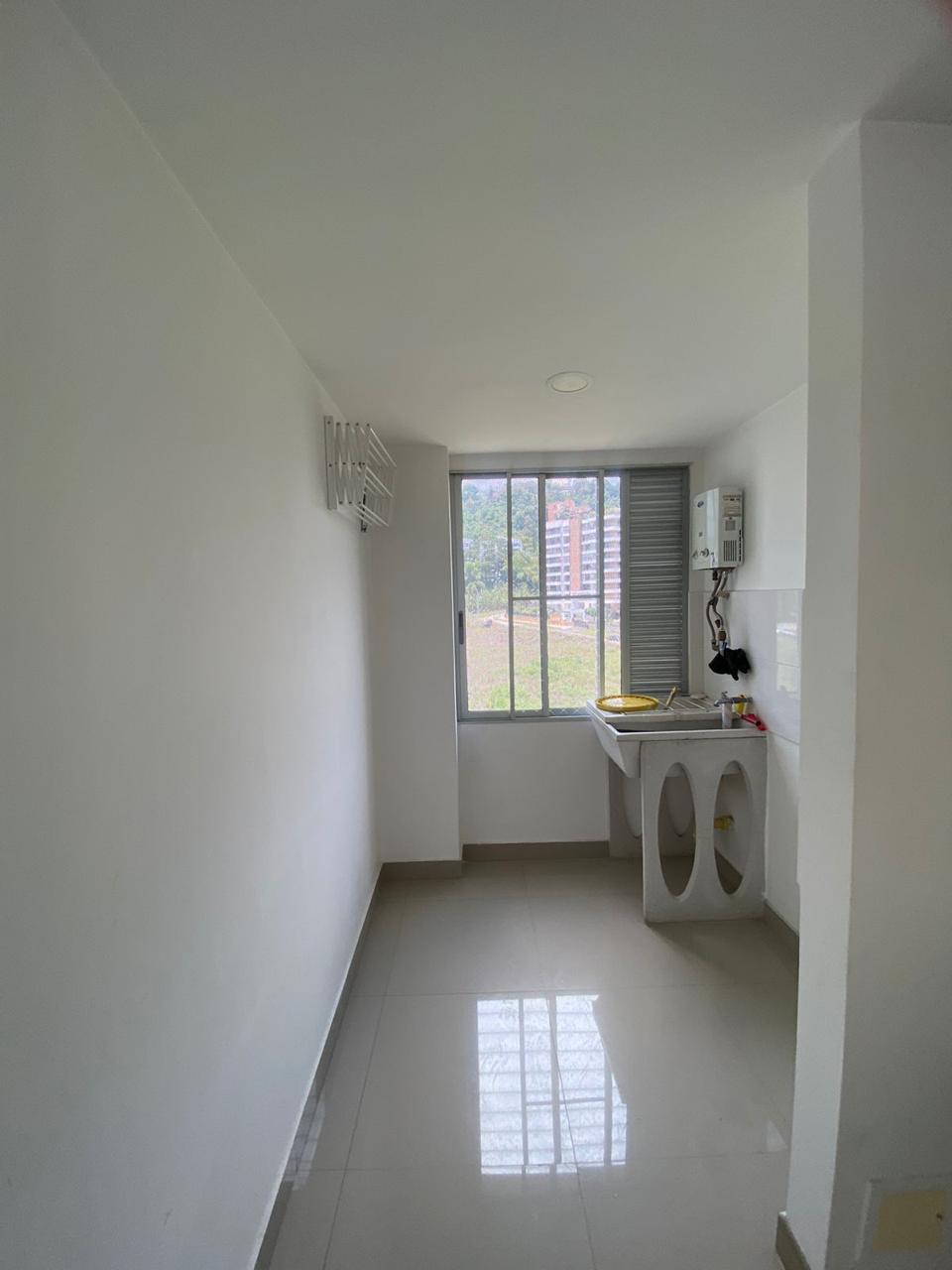 Apartamento en venta en Pinares, Pereira · foto 13 de 13