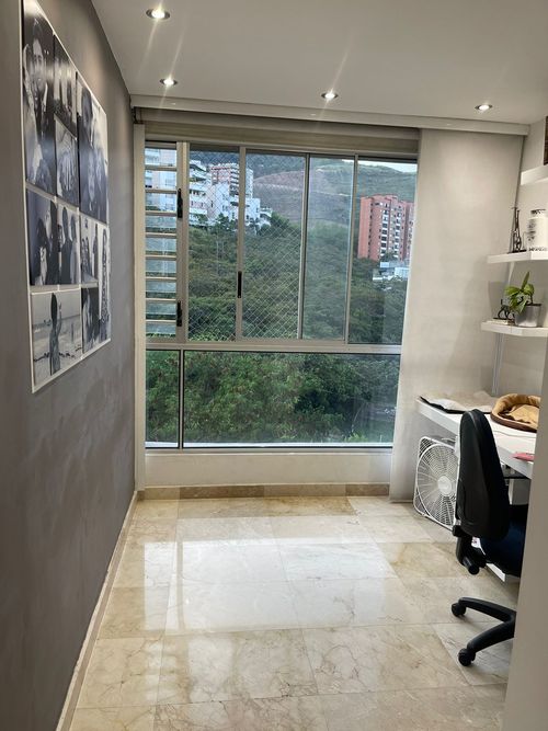Apartamento de 4 alcobas en venta en Cristales, Cali, 205 m² · foto 9 de 21