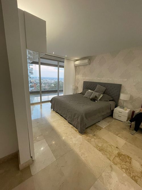 Apartamento de 4 alcobas en venta en Cristales, Cali, 205 m² · foto 11 de 21