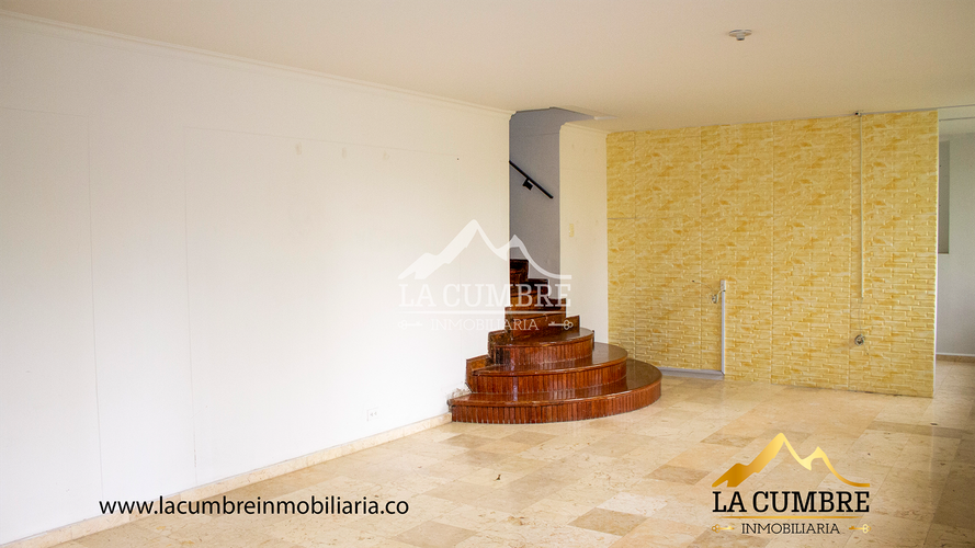 Casa de 3 alcobas en venta en Altos Del Poblado, Medellín, 570 m² · foto 10 de 23