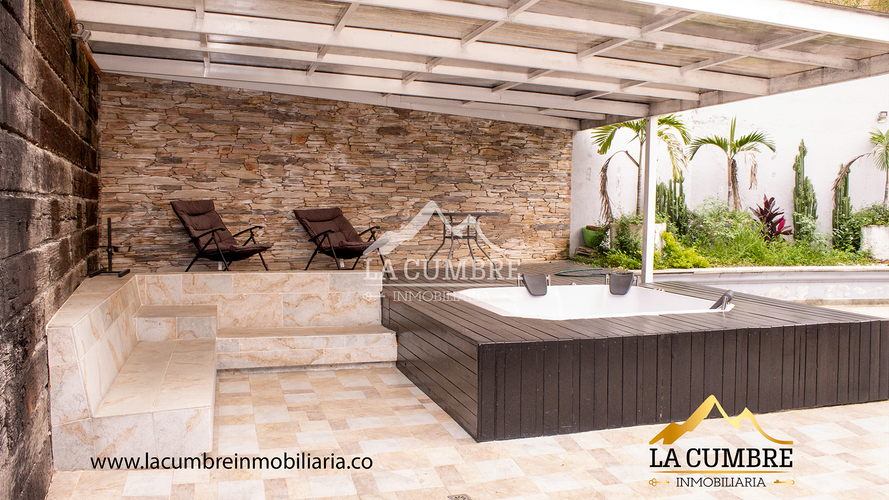 Casa de 3 alcobas en venta en Altos Del Poblado, Medellín, 570 m² · foto 23 de 23