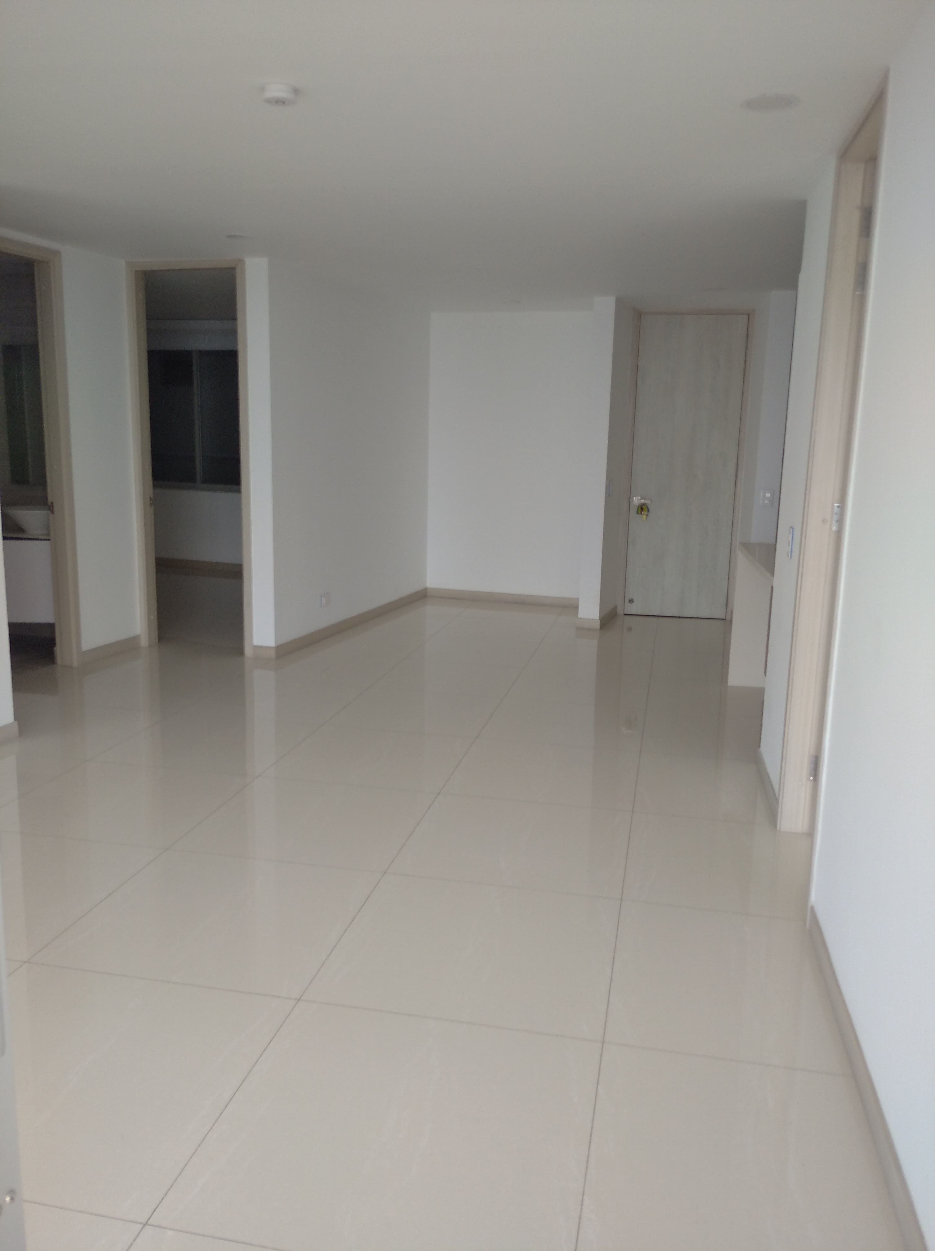 Apartamento en venta en Crespo, Cartagena · foto 2 de 13
