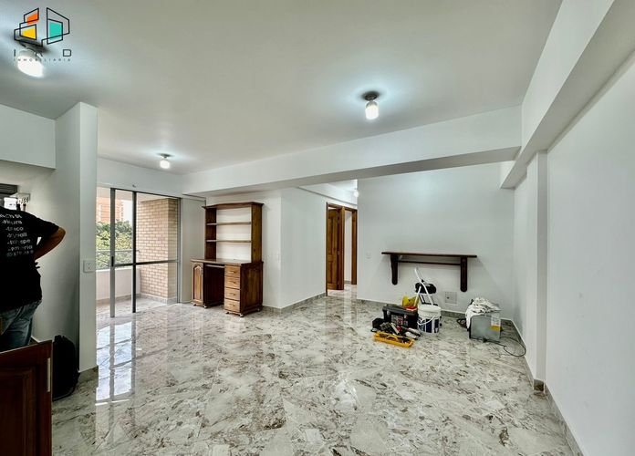 Apartamento de 3 alcobas en venta en Fabricato, Bello, 74 m² · foto 3 de 24