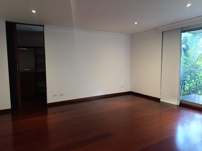 Apartamento de 1 alcoba en arriendo en Loma De Los Gonzalez, Medellín, 106 m² · foto 9 de 20