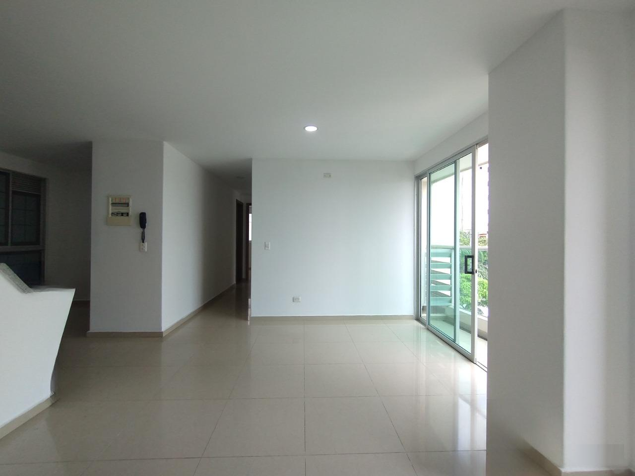 Apartamento en venta en Ciudad Jardin, Barranquilla · foto 4 de 21