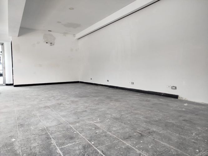 Local en arriendo en Los Naranjos, Medellín, 110 m² · foto 4 de 13