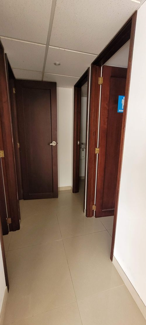 Oficina en arriendo en Santa Monica, Cali, 122 m² · foto 7 de 12