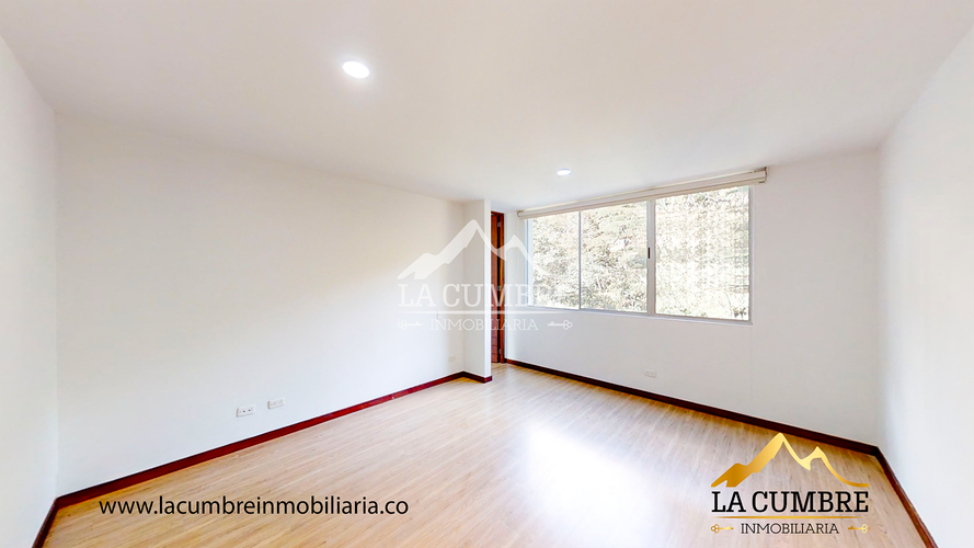 Apartamento de 2 alcobas en arriendo en La Calera, Medellín, 136 m² · foto 12 de 15