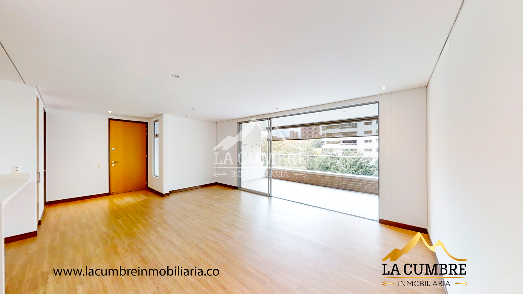 Apartamento en arriendo en Los Balsos No.2, Medellín · foto 3 de 15