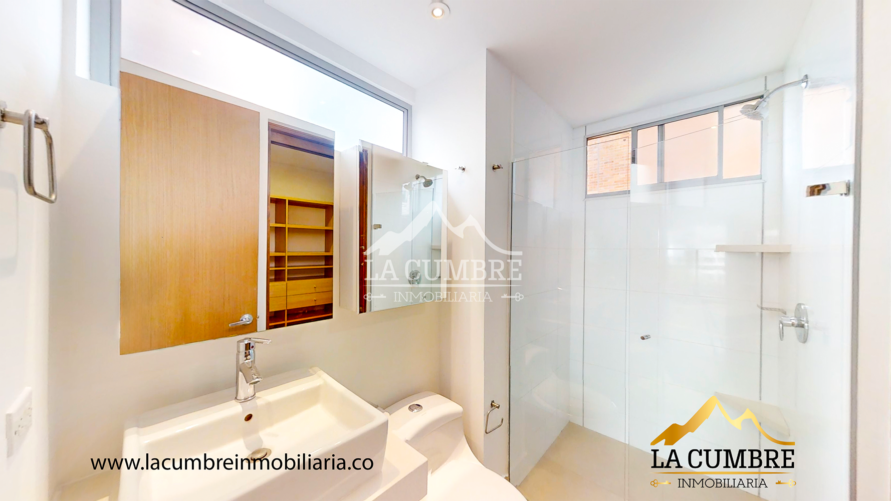 Apartamento en arriendo en Los Balsos No.2, Medellín · foto 12 de 15