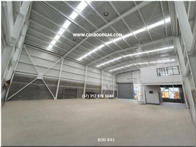 Bodega en venta en San Fernando, Dosquebradas, 545 m² · foto 6 de 19