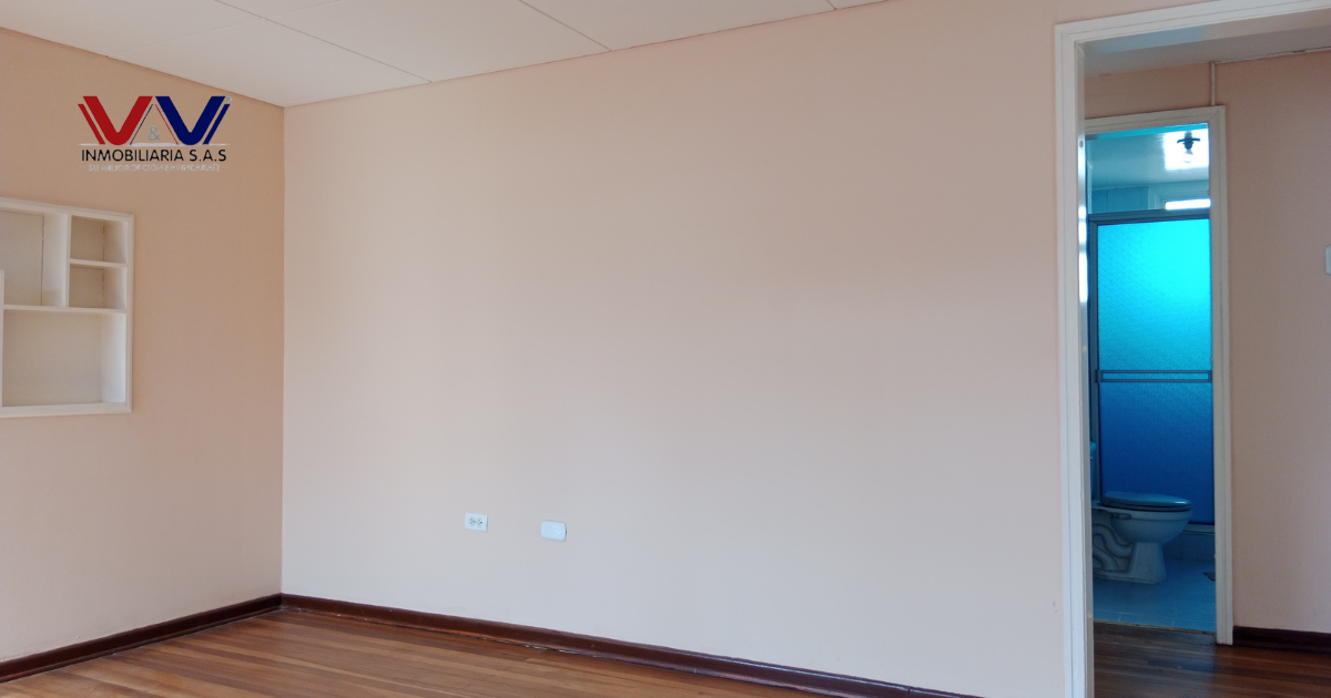 Apartamento en venta en Ricaurte, Bogotá · foto 3 de 21