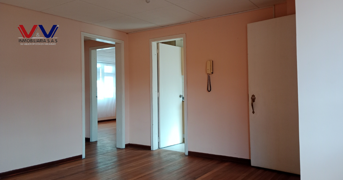 Apartamento en venta en Ricaurte, Bogotá · foto 4 de 21