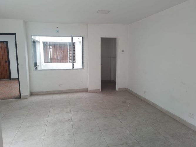 Oficina en arriendo en Mesa, Envigado, 32 m² · foto 4 de 6