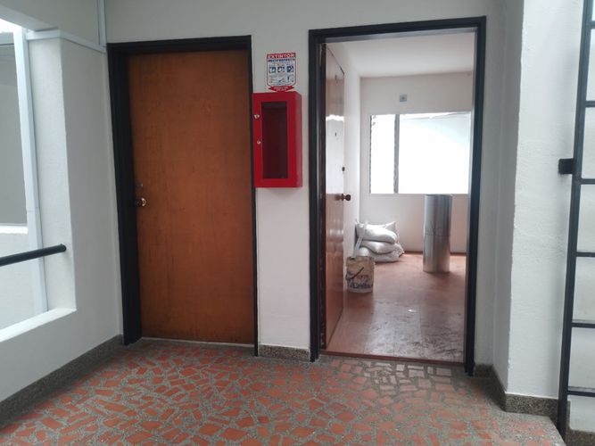 Oficina en arriendo en Mesa, Envigado, 32 m² · foto 5 de 6