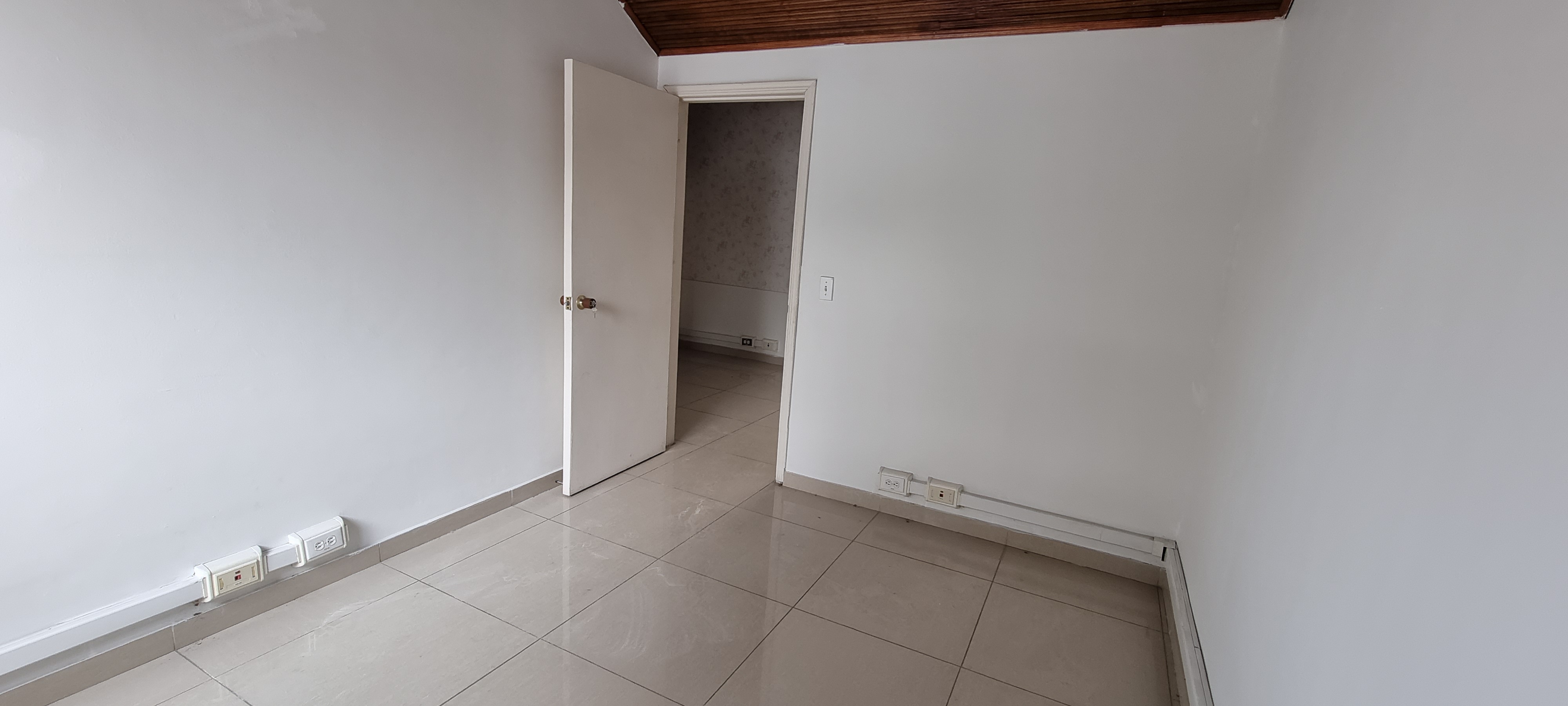 Casa en venta en Modelia, Bogotá · foto 4 de 20