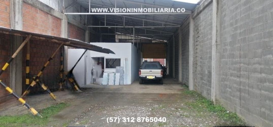 Bodega en venta en Centro, Pereira, 370 m² · foto 2 de 24