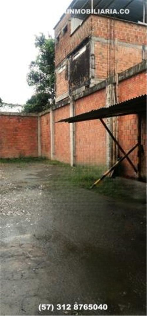 Bodega en venta en Centro, Pereira, 370 m² · foto 12 de 24