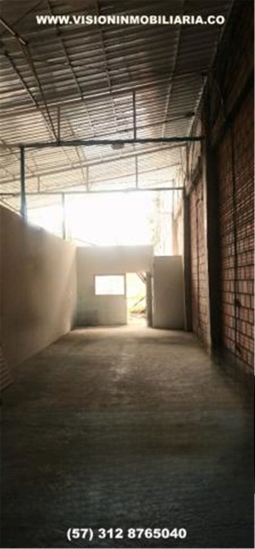 Bodega en venta en Centro, Pereira, 370 m² · foto 17 de 24