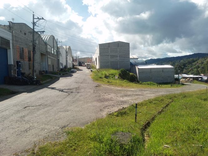 Lote en venta en Guarne, 548 m² · foto 4 de 12