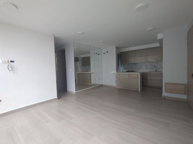 Apartamento de 3 alcobas en arriendo en Cr.Vizcaya, Barranquilla, 88 m² · foto 2 de 21